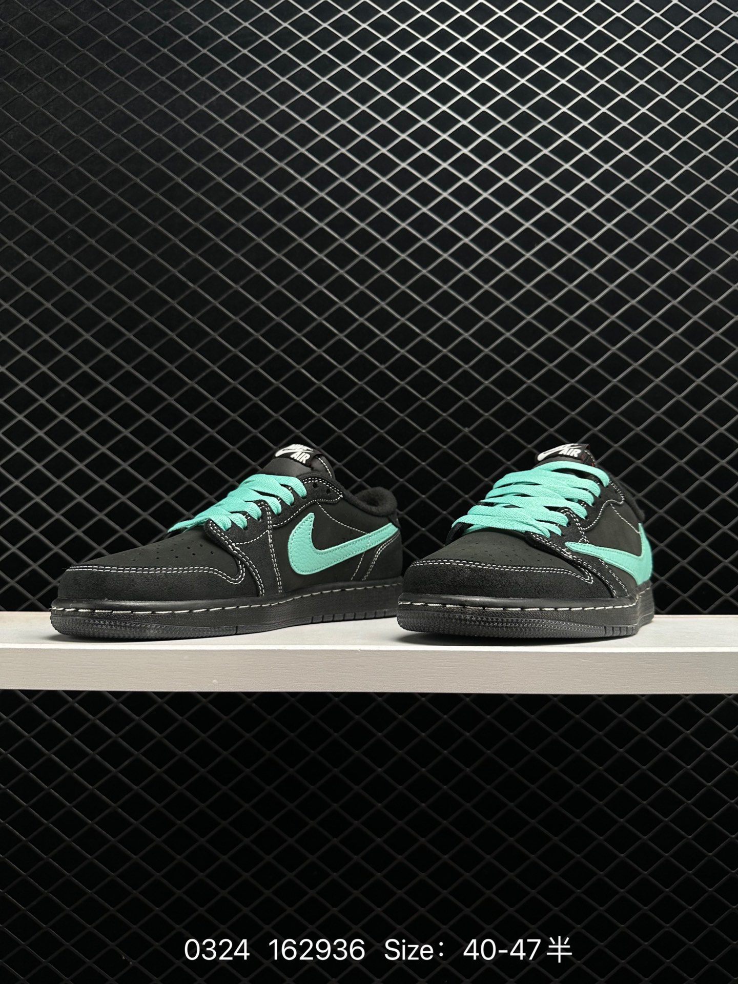 Travis Scott x Tiffany & Co. x Nike Air Jordan 1 Low